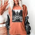 Scared Raccoon & Bigfoot Selfie Women's T-Shirt | Comfort Colors Yam
