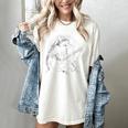 Raccoon Guitarist Women's T-Shirt - Fun Moon Meme Style Ivory