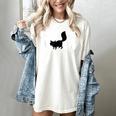 Raccoon Mom Women's Comfort Colors T-Shirt - Animal Lover Gift Ivory