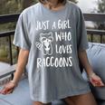 Raccoon Lover Women's T-Shirt - Cute Comfort for Enthusiasts Gray