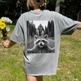 Raccoon & Sasquatch Selfie Women's T-Shirt - Fun Back Print Grey