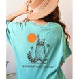 Trash Panda Women's T-Shirt - Retro 90s Raccoon Design Chalky Mint