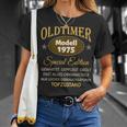 48Th Birthday Man Woman 48 Years 1975 Decorative T-Shirt Geschenke für Sie