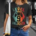 9 Años Cumpleaños Regalo GamerLevel 9 Unlocked Camiseta unisex Regalos para ella