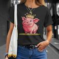 Divertido Cerdo Con Corona Para Los Amantes Del Reino Y Los Cerditos Camiseta unisex Regalos para ella