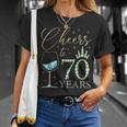 Ein Hoch Auf 70 Jahre Alte Frauen Zum 70 Geburtstag Frauen Königinnen Geburtstag T-Shirt Geschenke für Sie