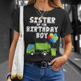 Garbage Truck Sister Birthday Boy Balloons Birthday Party Camiseta unisex Regalos para ella