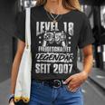 Level 18 Geburtstag Junge Gamer Mann Dekoolljährig 2007 T-Shirt Geschenke für Sie
