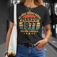 Marzo 1977 48 Años Hombre Cumpleaños Regalo Marzo 1977 Camiseta unisex Regalos para ella