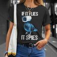 Pigeons Aren't Real If It Flies It Spies T-Shirt Geschenke für Sie