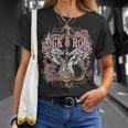 Rock And Roll Wild Spirit Boho Angel Wings Floral Guitar T-Shirt Geschenke für Sie