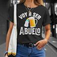 Voy A Ser Abuelo En Prácticas Abuelos Primerizos Futuro Camiseta unisex Regalos para ella