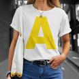 Letter A Yellow Chipmunk Costume Group Carnival A Red T-Shirt Geschenke für Sie