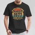 Marzo 1977 48 Años Hombre Cumpleaños Regalo Marzo 1977 Camiseta unisex Regalos divertidos