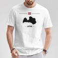 Lettische Flagge Mit Landkarte Und Name Des Landes Lettland T-Shirt Lustige Geschenke