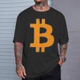 Bitcoin Logo Small Simple Subtle Little Centred T-Shirt Geschenke für Ihn