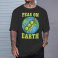 Peas On Earth Pun Peace World Globe Earth Day T-Shirt Gifts for Him