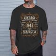 Vintage 1945 80Th Birthday 80 Year Old For Women Camiseta unisex Regalos para él