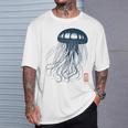 Japanese Aesthetic Asianintage Medusa Jellyfish Gray T-Shirt Geschenke für Ihn