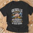 Azubi Ausbildung Bestandene Gesellenprüfung Geselle 2025 T-Shirt Geschenke für alte Männer