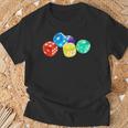 Colourful Dice In Five Different Colours T-Shirt Geschenke für alte Männer