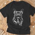 Cute French Bulldog In Run As Cool Portrait T-Shirt Geschenke für alte Männer