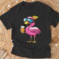 Ski Flamingo With Beer Apres Ski Comic T-Shirt Geschenke für alte Männer