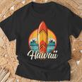 Hawaii Surfing Outfit Aloha Surfboard Retrointage Beach T-Shirt Geschenke für alte Männer