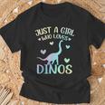Just A Girl Who Loves Dinos La Chica De Los Dinosaurios Camiseta unisex Regalos para ancianos