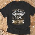 Legends Go 2025 In Retirement Pensioner T-Shirt Geschenke für alte Männer