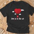 Love Is In The Air StAlentine's Day T-Shirt Geschenke für alte Männer