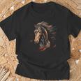 Mustang Horse Wilderness Colourful Horse Lovers Animal World Riding T-Shirt Geschenke für alte Männer