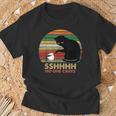 Retrointage Sshhhh No One Cares Cat Lover Camiseta unisex Regalos para ancianos
