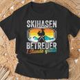 Ski Bunny Caregiver Ski Holiday Ski Instructor Apres Ski Party T-Shirt Geschenke für alte Männer