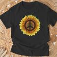 Vintage Sunflower Peace Sign Retro 70S Hippie Flower Power T-Shirt Geschenke für alte Männer