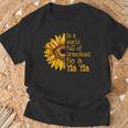 In A World Of Grandmas Be A Yia Yia Greece Greek Grandma T-Shirt Gifts for Old Men In A World Of Grandmas Be A Yia Yia Greece Greek Grandma T-Shirt Gifts for Old Men