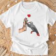 Grey Parrot Love Parrot Heart Bird T-Shirt Geschenke für alte Männer