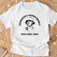 Nva Army Of The Gdr Seinerzeit Combat Ready T-Shirt Geschenke für alte Männer